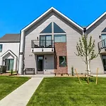 Bright 2Bd 2Ba Home 15 Mins To Downtown