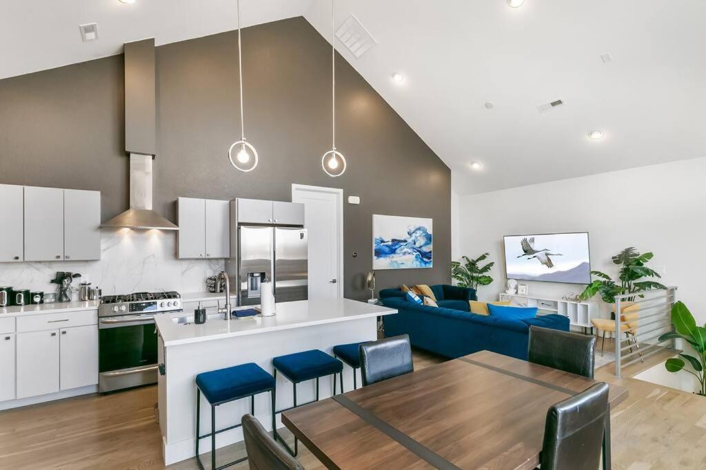 Bright 2bd 2ba 15 Mins To Downtown Denver