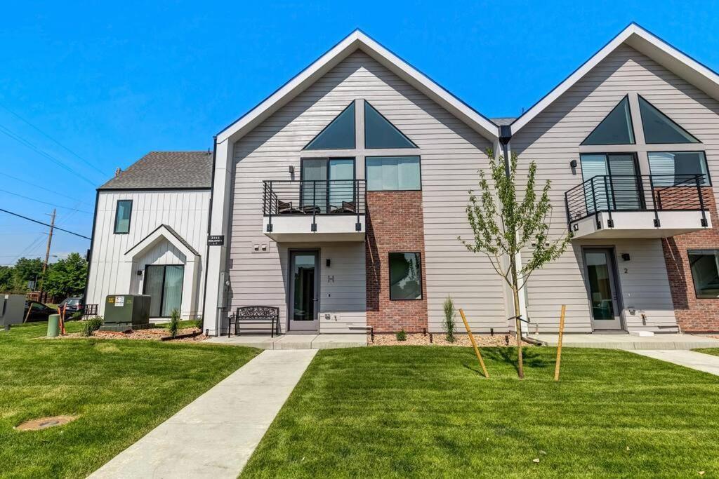 Bright 2bd 2ba 15 Mins To Downtown Denver