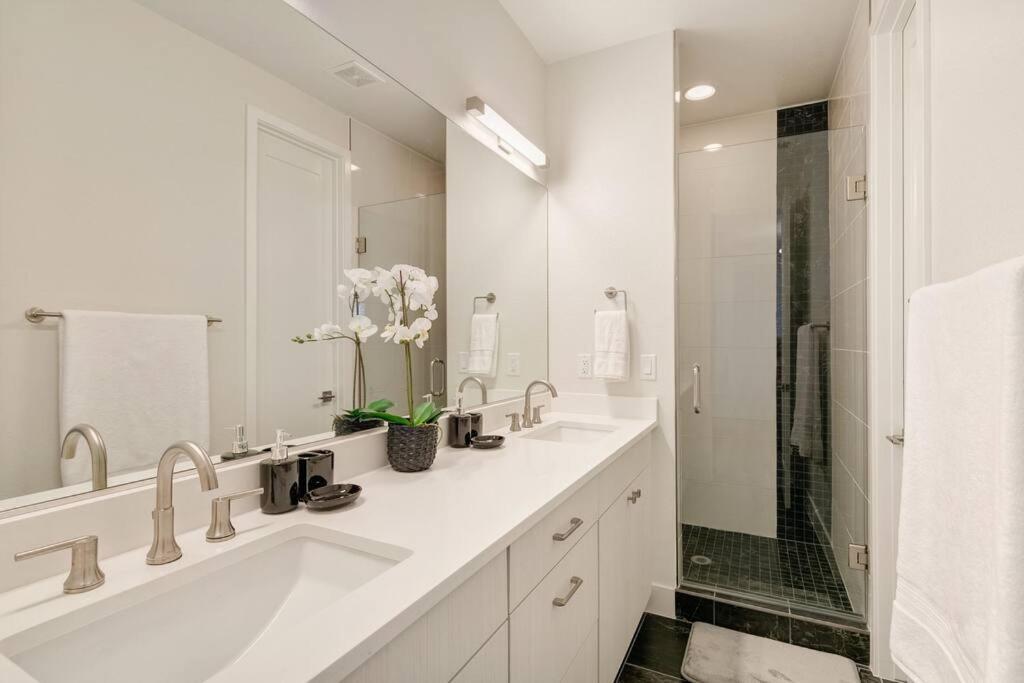 Bright 2bd 2ba 15 Mins To Downtown * Denver