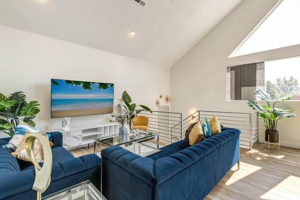 Bright 2bd 2ba 15 Mins To Downtown